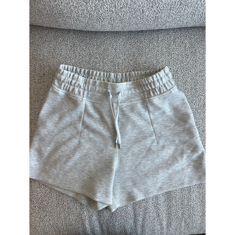Lululemon Thick athletic/lounge shorts in Gray